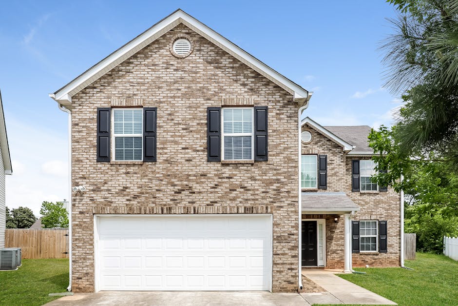 1931 Simmons Ln, Hampton, GA 30228 Home for Rent 5 Beds, 2.5 Baths Main Street Renewal